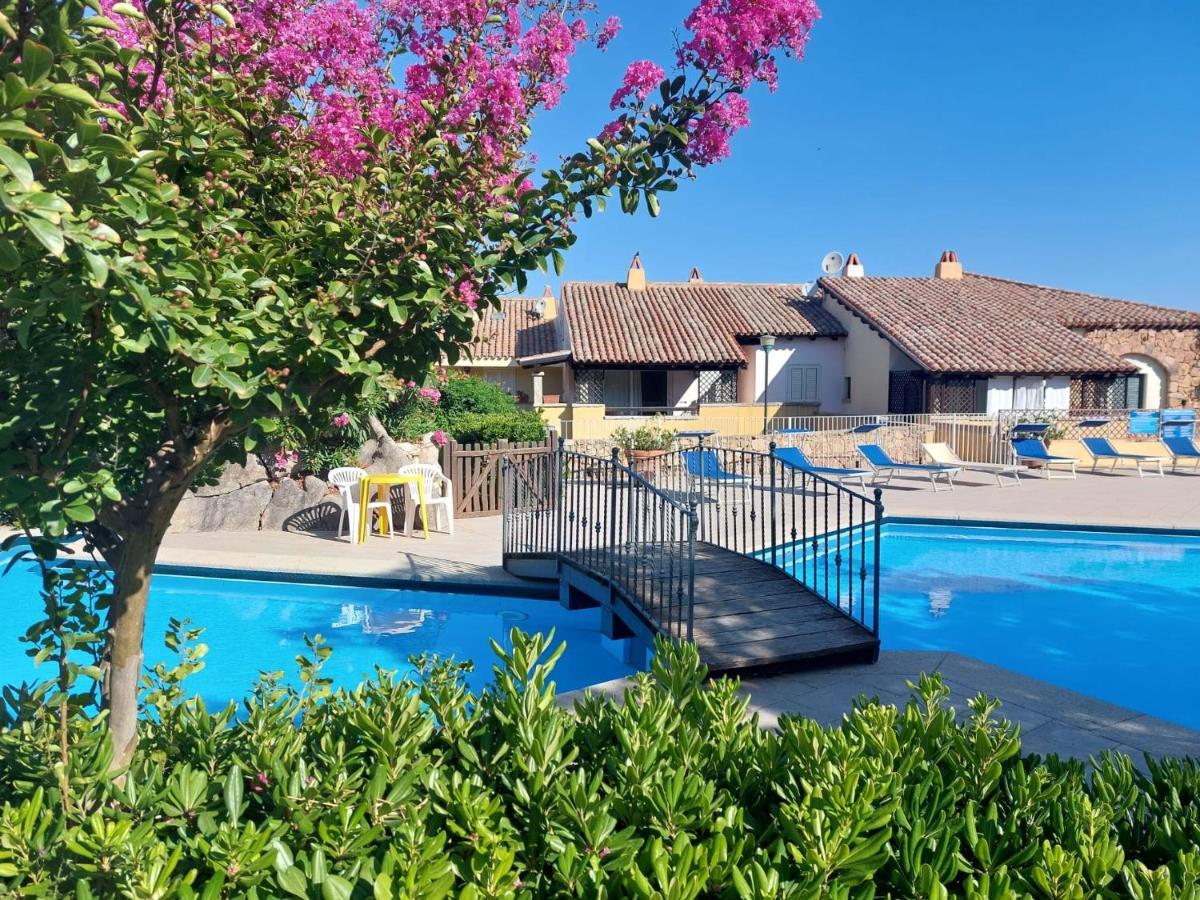 Casetta Bouganville Porto Rotondo Buitenkant foto